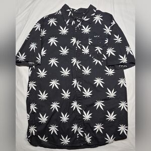 Bleecker And Mercer XL Black and White Leaf Print Men's Collared Button Shirt